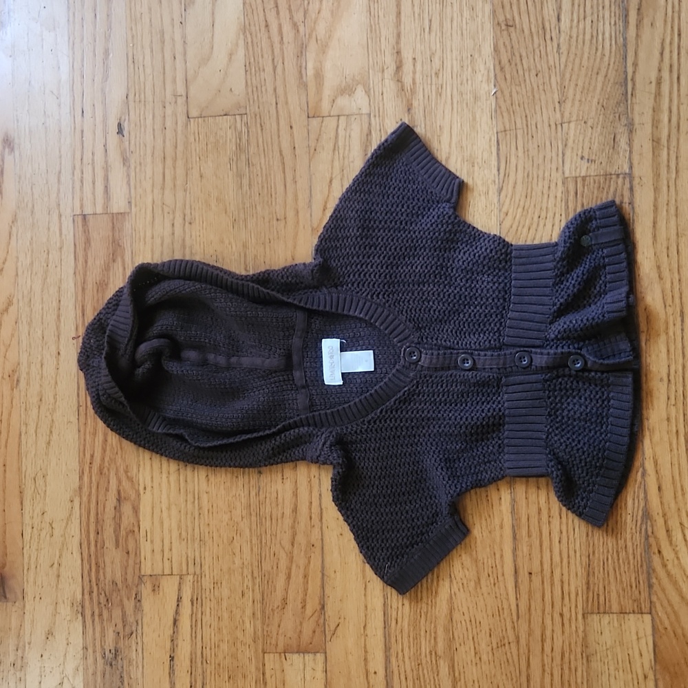 Limited Too short sleeve hooded sweater size 6
